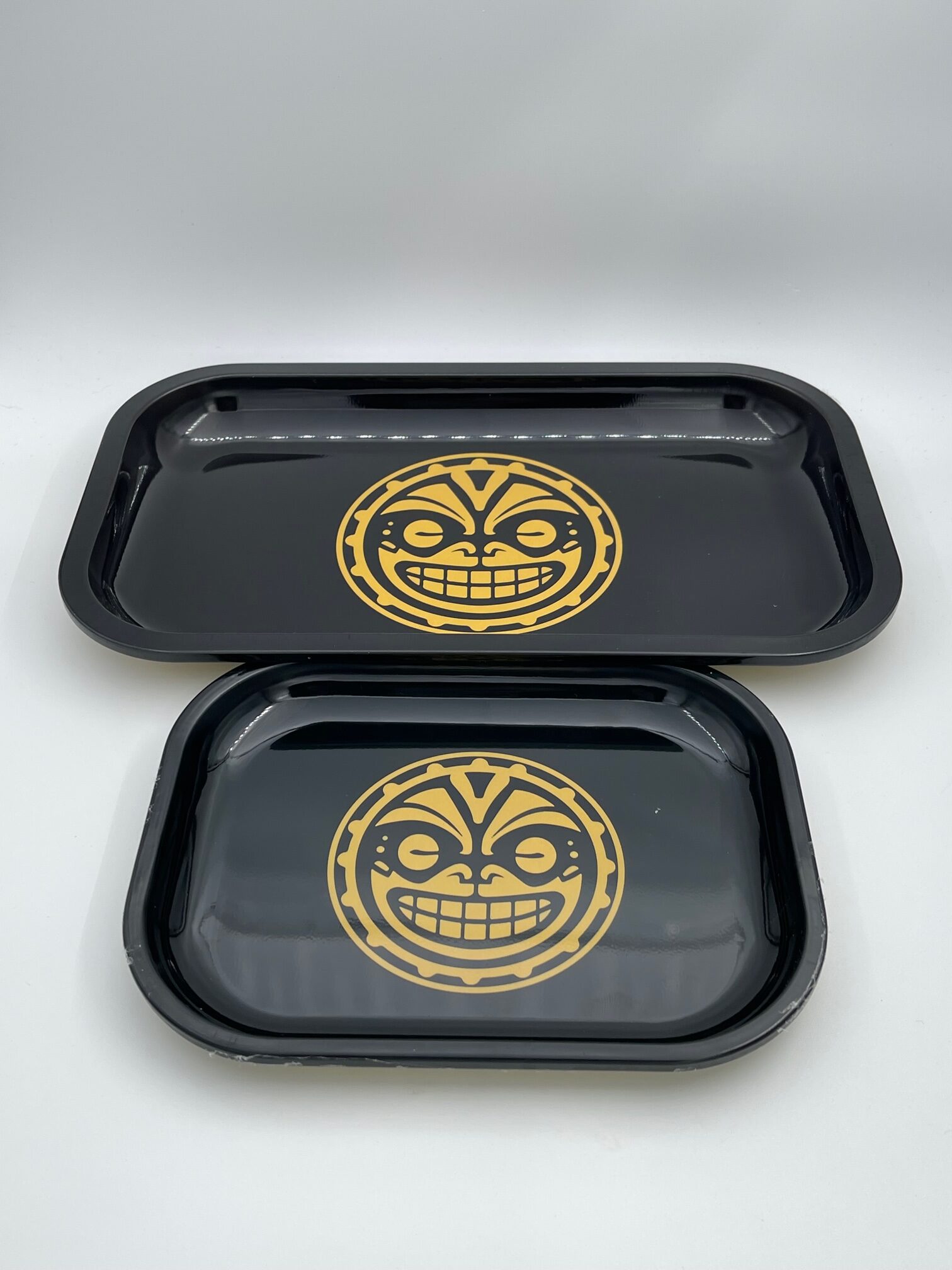 Small Magnetic Rolling Tray w/ Lid — WYN Distribution